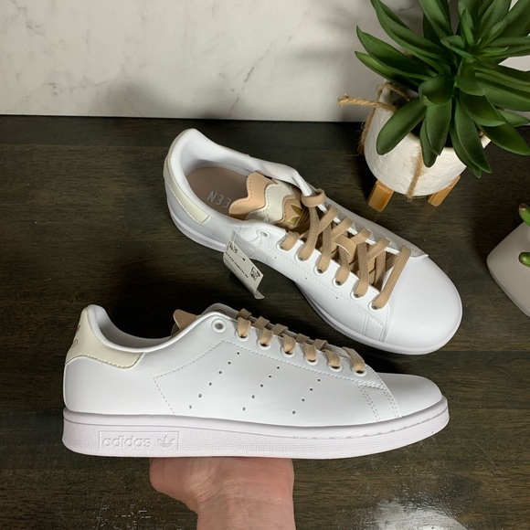 adidas Stan Smith Pale Nude - Picture 10 of 11